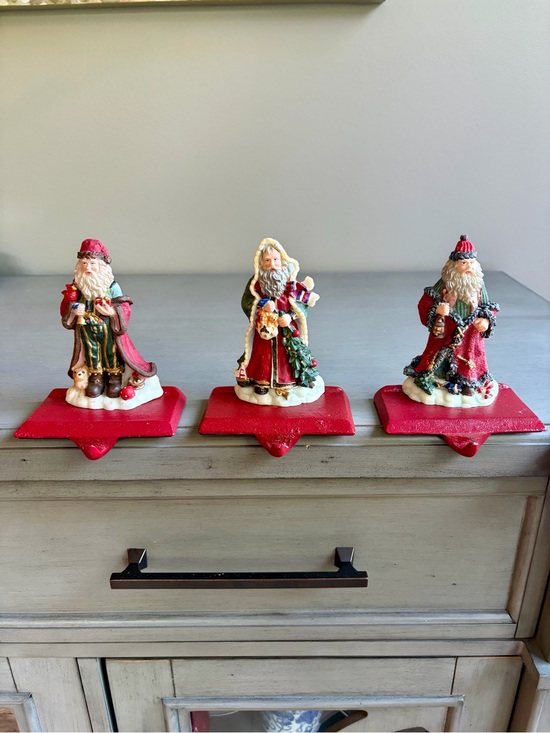 Cedar Creek Other - VTG 90s Cedar Creek Collection Stocking Hanger Set Santa Cast Iron Kirkland's